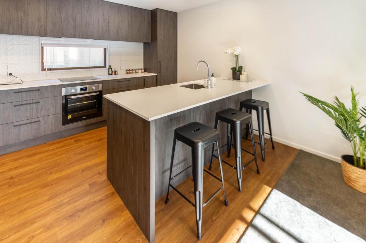 Cozy 3 Bedroom Near Hagley Park W/Garage Крайстчёрч Экстерьер фото